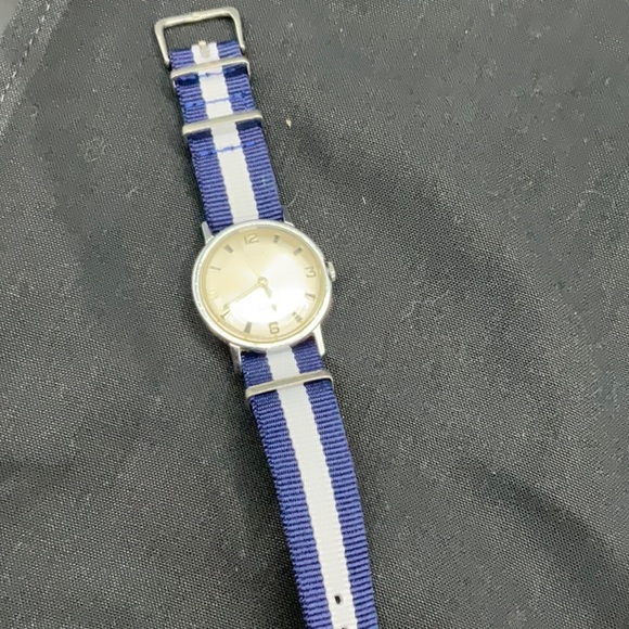 1968 Vintage Timex Marlin Runs. 33 MM Dial - Picture 5 of 7